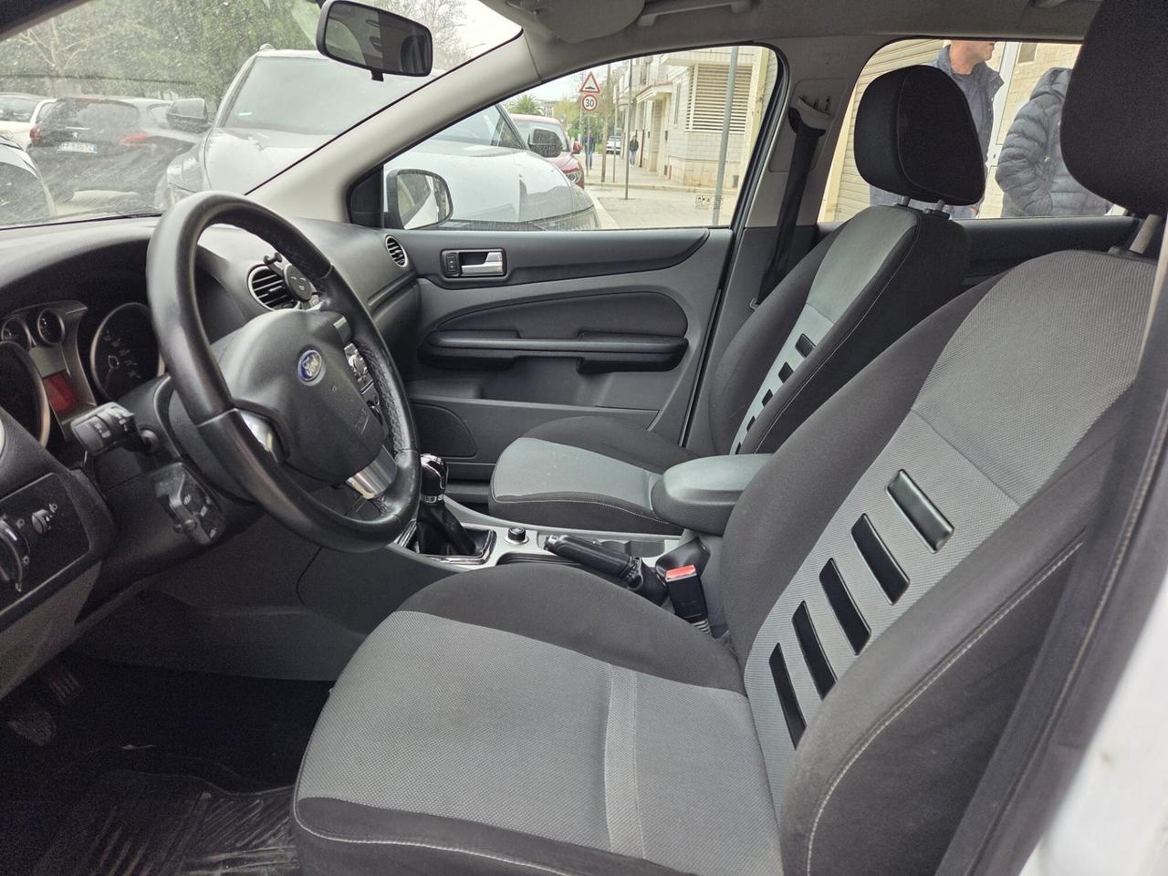 FORD FOCUS 1.6 TDCi 90CV STATION WAGON UNICO PROP.