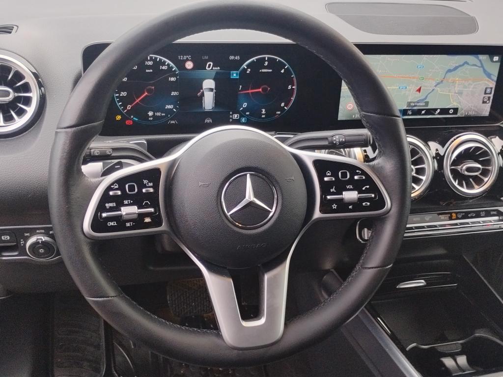Mercedes GLB 200 d Sport Plus auto.NAVI.TELECAMERA.SEDILI SPORT