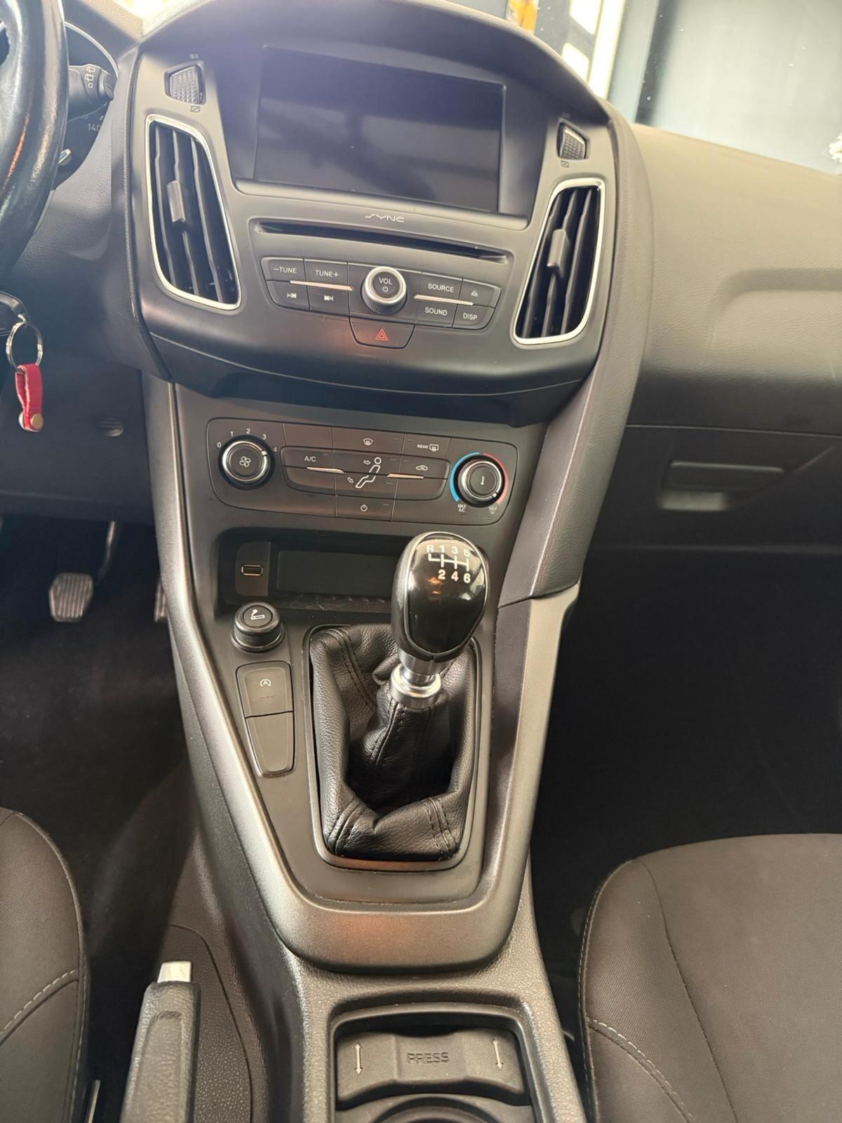 Ford Focus 1.5 TDCi 120 CV Start&Stop Business DISTRIBUZIONE EFFETTUATA UNICO PROP