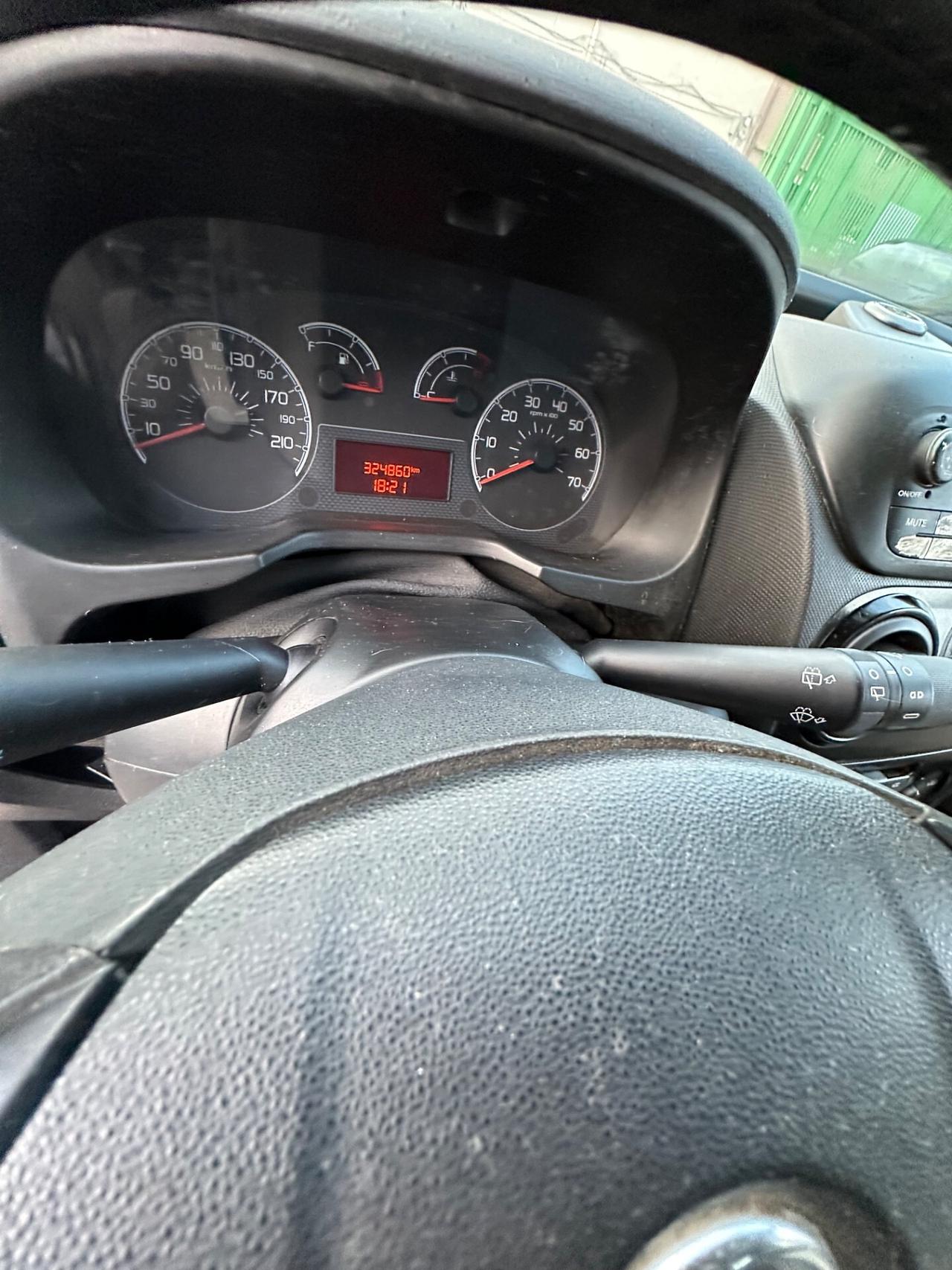 Fiat Qubo 1.4 8V 77 CV Active Natural Power