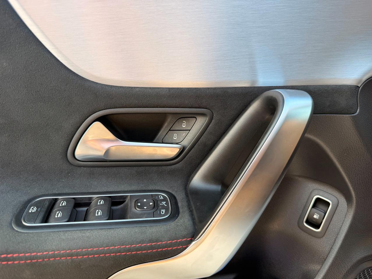 Mercedes-benz A 250 e hybrid EQ Premium | GARANZIA 12 MESI