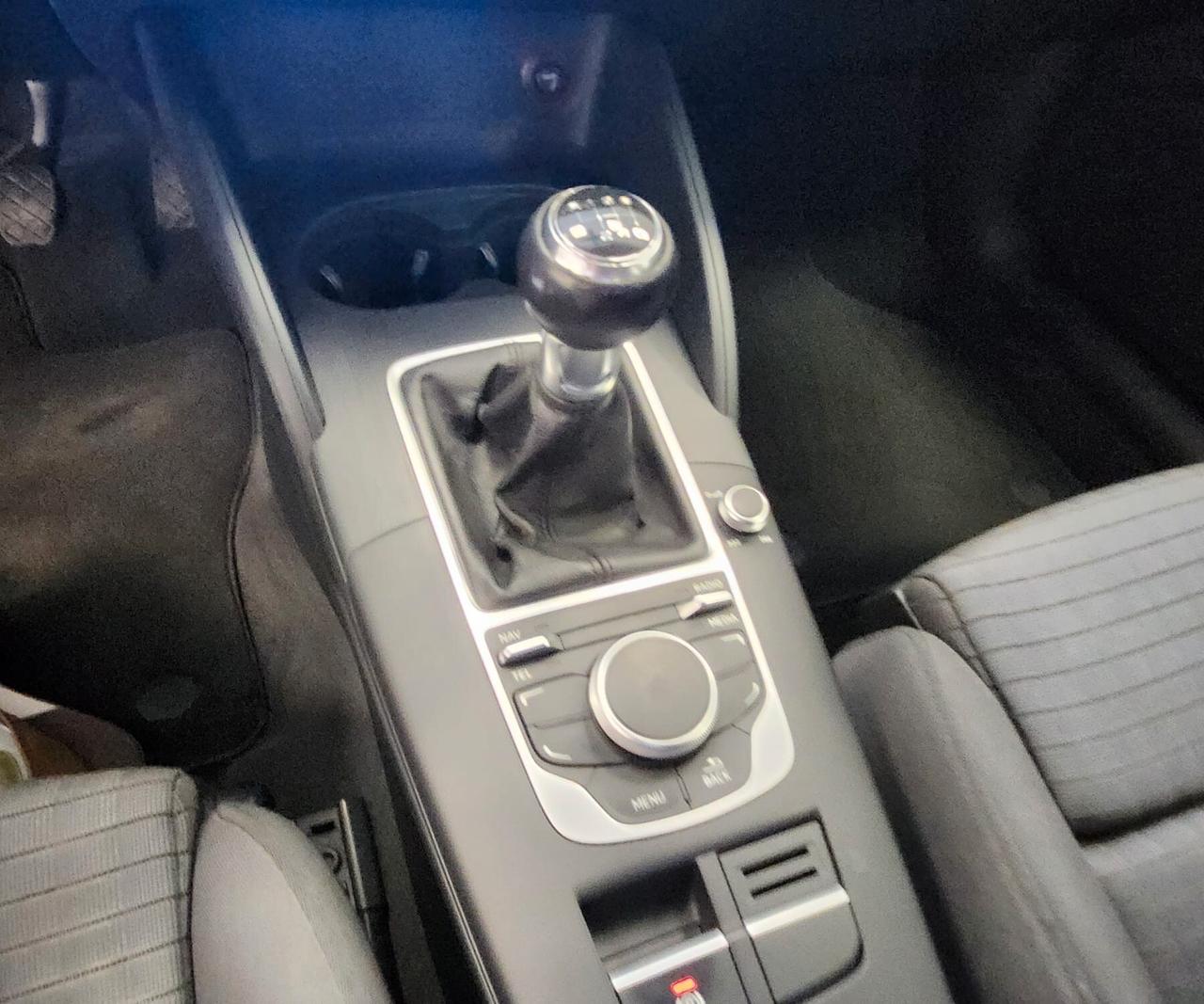 Audi A3 SPB 1.6 TDI clean diesel Attraction