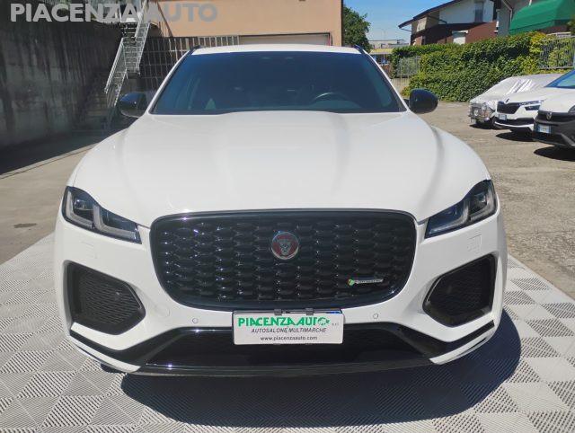 JAGUAR F-Pace 2.0 250 CV AWD aut. R-Dynamic Black.PANORAMA