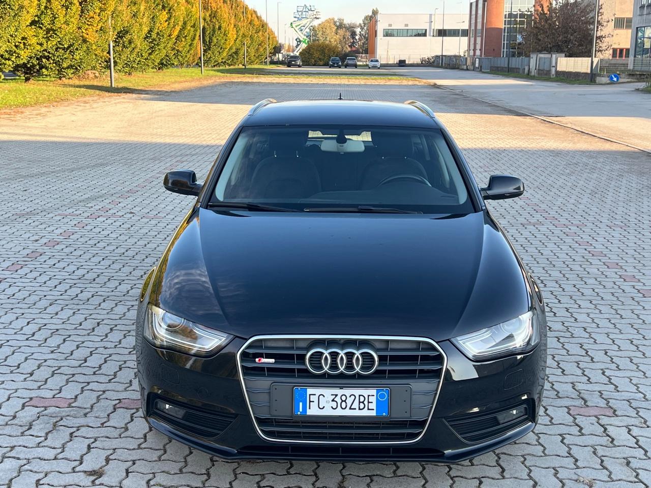 Audi A4 2.0 TDI clean diesel multitronic Business Plus