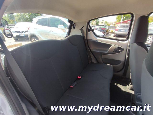 TOYOTA Aygo 1.0 Now Connect NEOPATENTATI