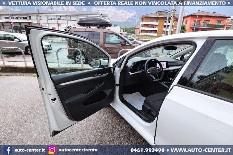 Volkswagen Golf 8 2.0 TDI Life 115 CV *GANCIO