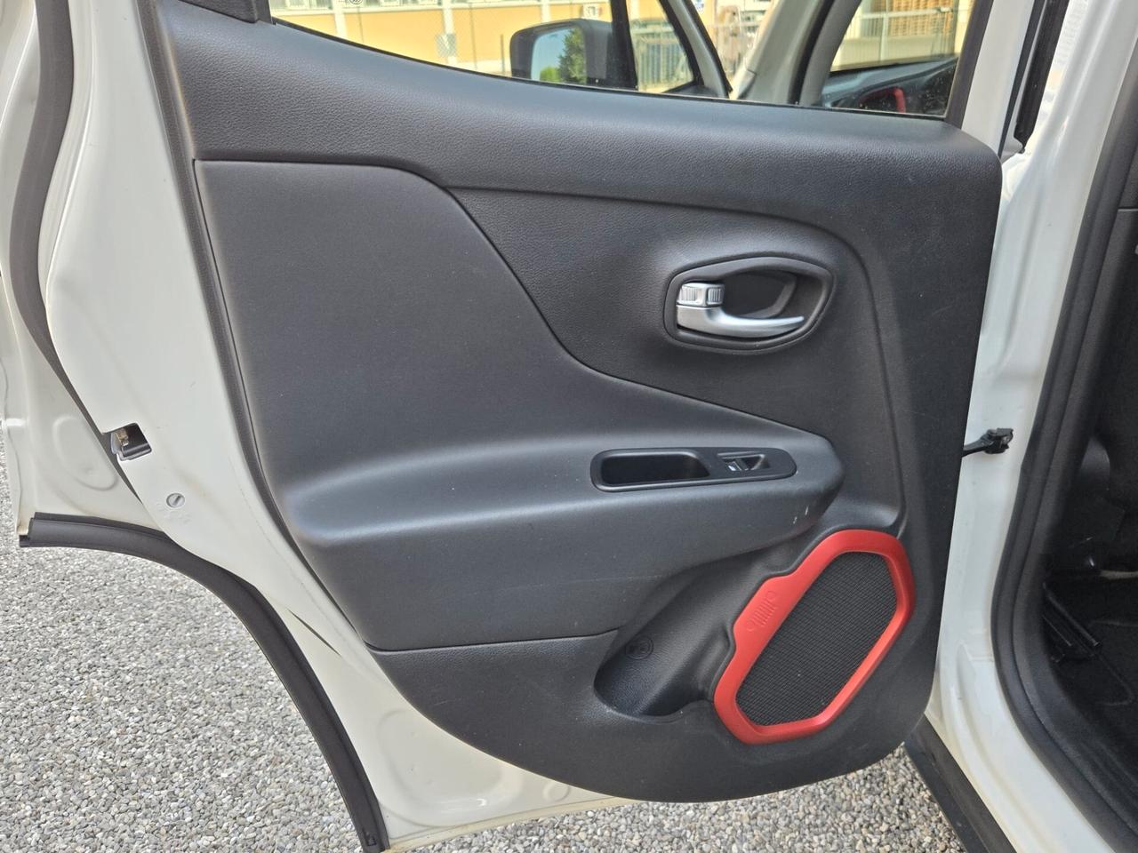 Jeep Renegade 2.0 Mjt 170CV 4WD Low Trailhawk