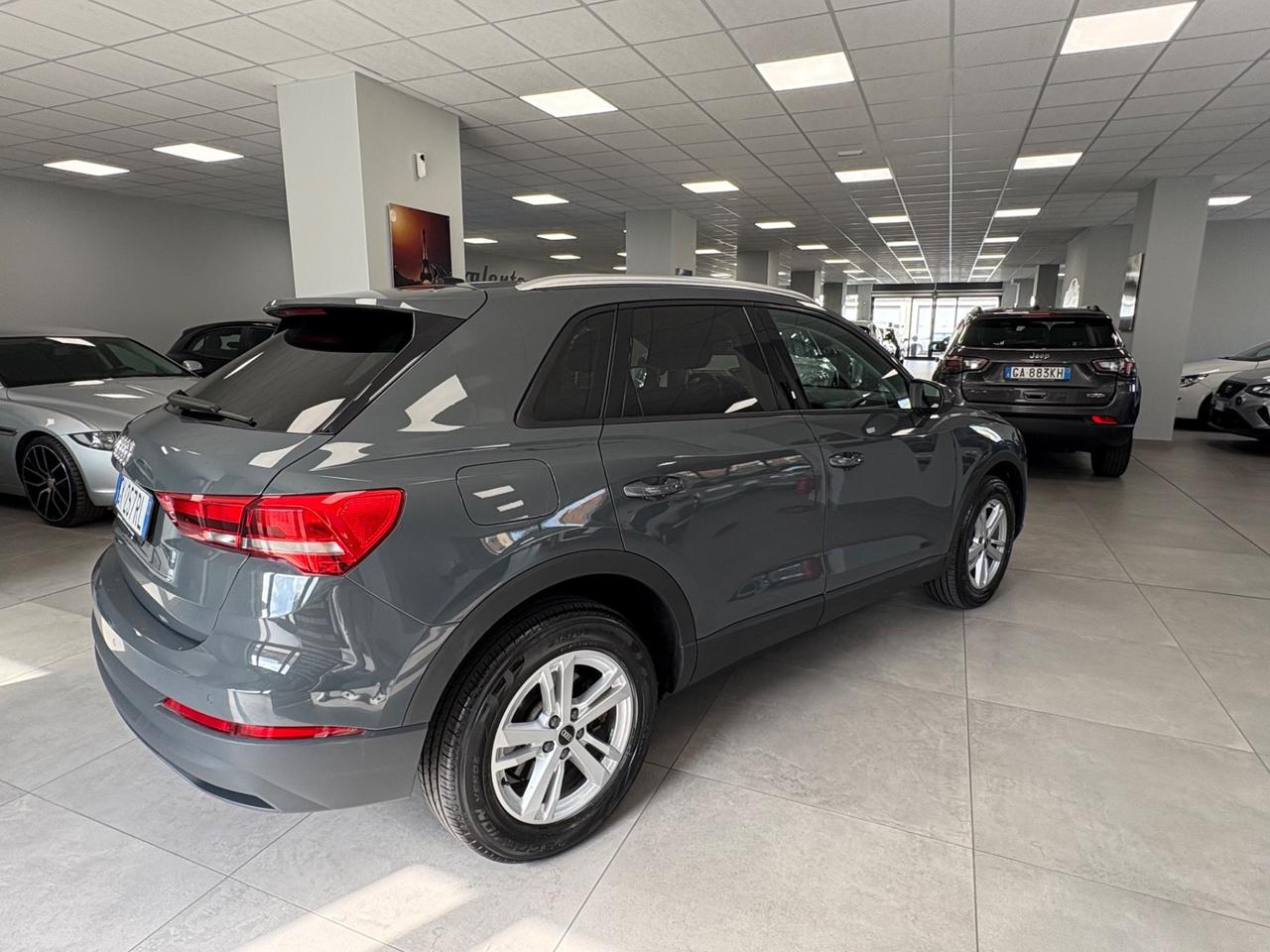 Audi Q3 35 TFSI S tronic 1.5 150cv 2022 km 122000