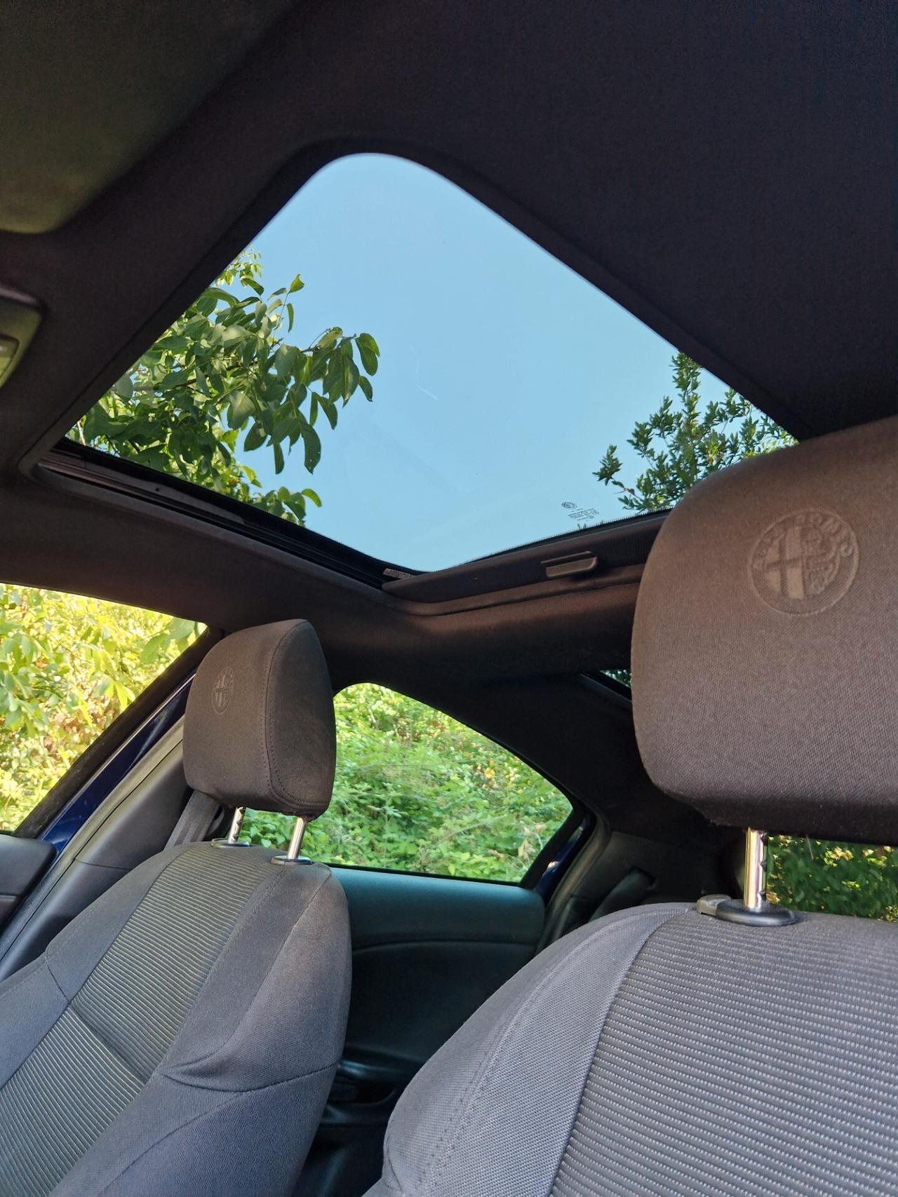 Alfa Giulietta 1.6 JTDM 105CV - Garanzia 12 mesi