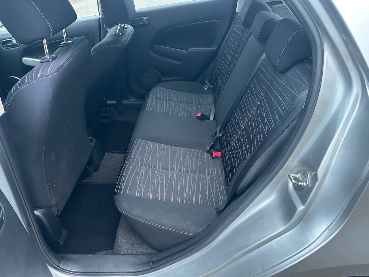 Mazda 2 1.4 TD 68CV 5p. Fun ok neo patentati