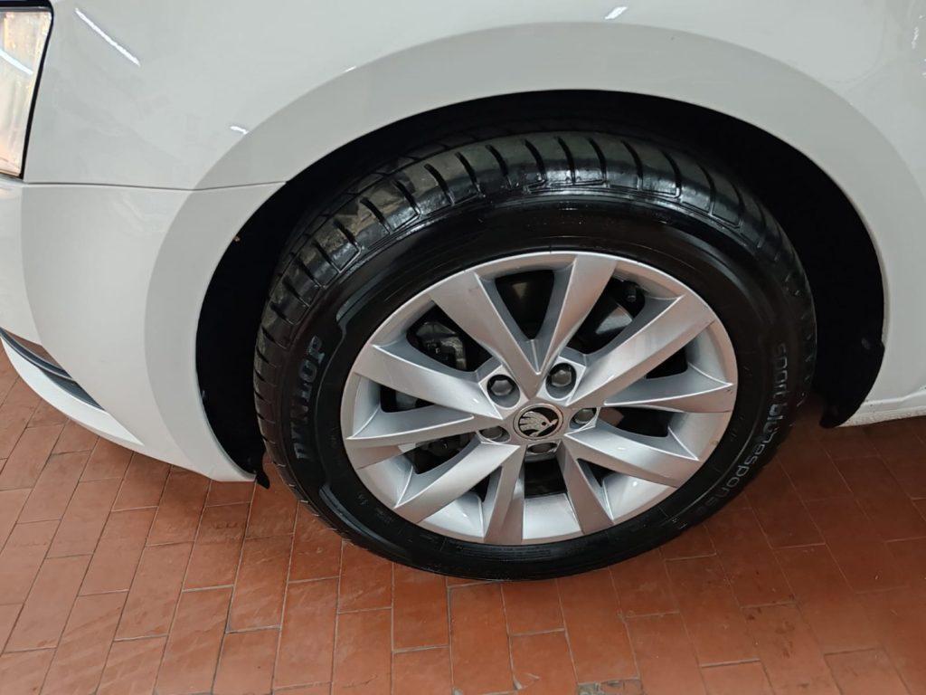 Skoda Octavia Wagon 1.5 tsi Ambition 150cv