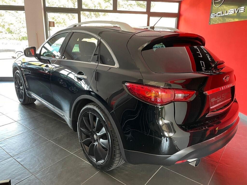 INFINITI FX30d S PREMIUM BLACK EDITION