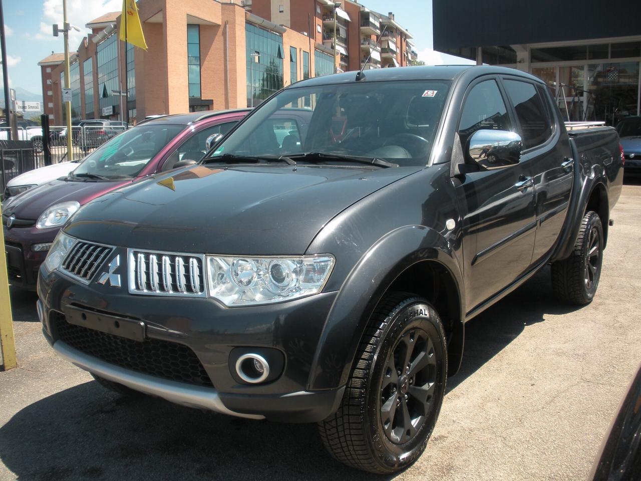 Mitsubishi L200 2.5 DI-D/178CV DC Intense Plus DPF
