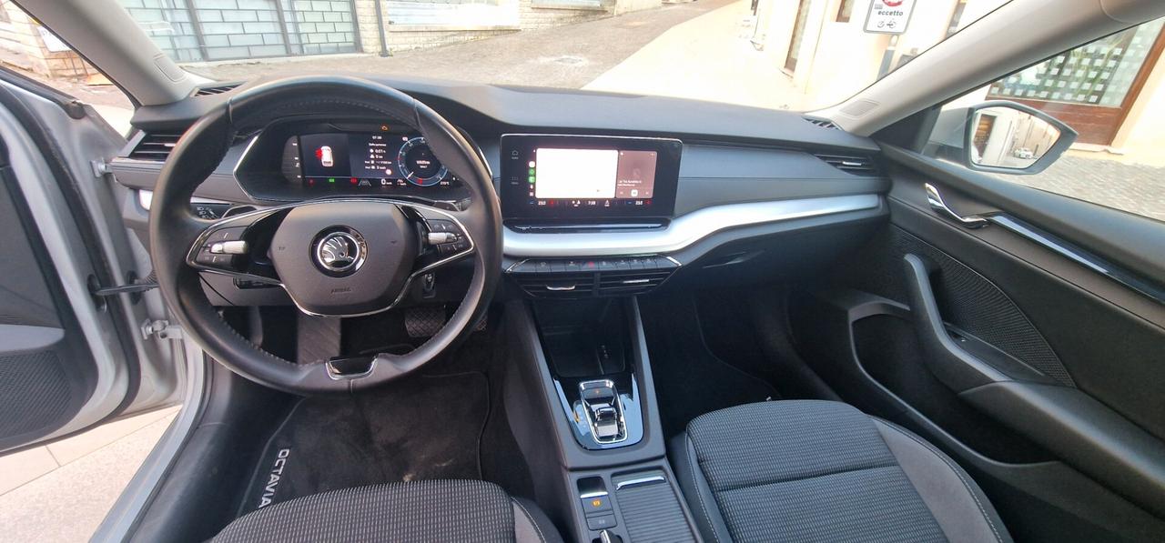 Skoda Octavia 2.0 TDI EVO SCR 150 CV DSG Wagon Executive