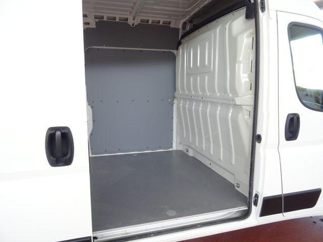 PEUGEOT Boxer 333 2.2 BlueHDi 120 S&S PM-TM Furgone