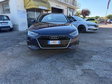 Audi A4 Avant 2022 30 TDI/136 CV S tronic ok neopatentati