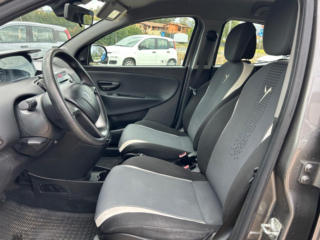 Lancia Ypsilon 1.3 MJT 16V 95 CV 5 porte S&S Elefantino