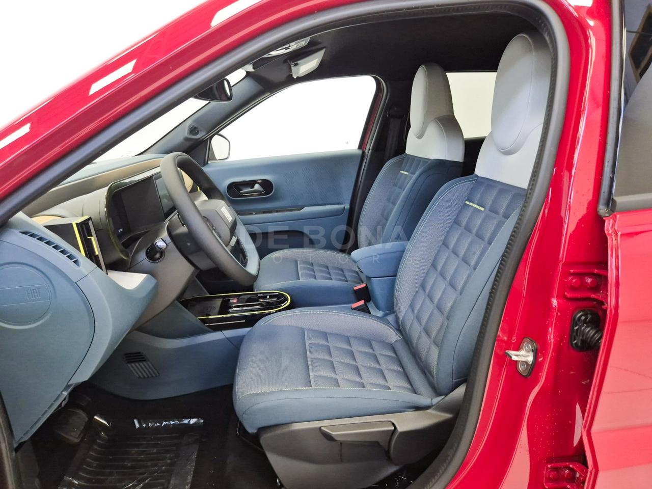 Fiat Grande Panda 1.2 hybrid la prima 110cv edct