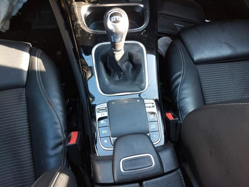 Mercedes-benz A 160 d Premium