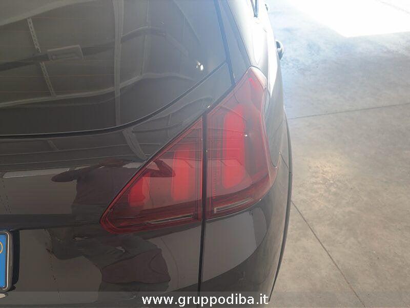 Peugeot 2008 Benzina 1.2 puretech Allure 82cv my16