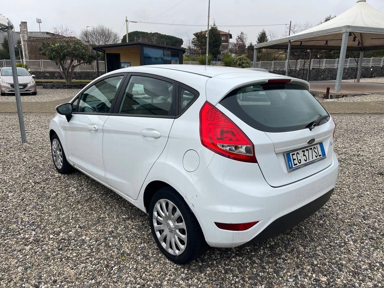 Ford Fiesta 1.2 82 CV 5 porte Titanium