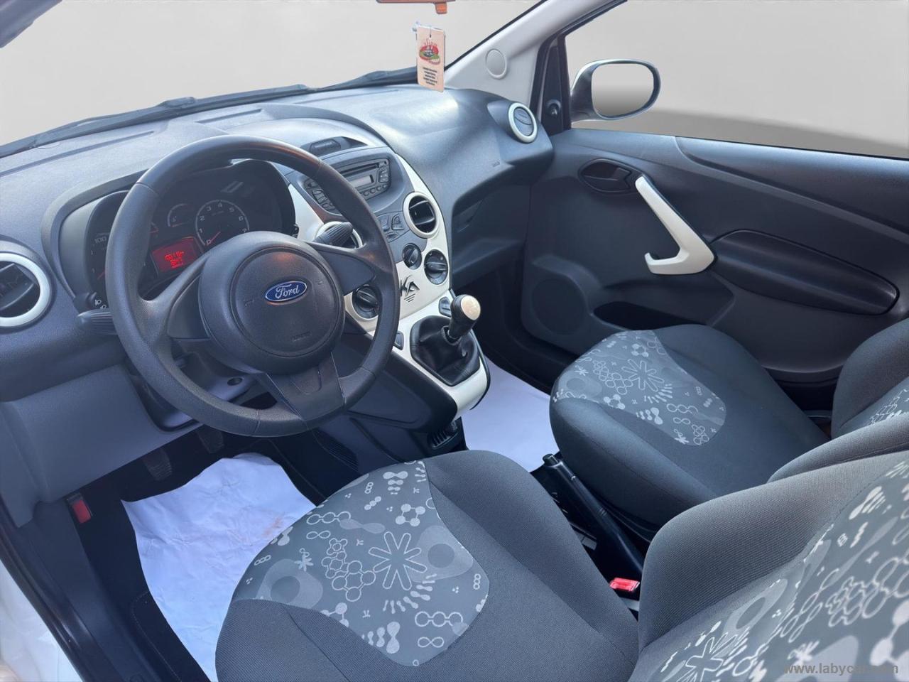 FORD Ka 1.2 8V 69 CV Individual