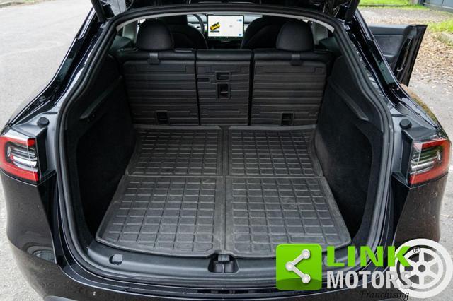 TESLA Model Y DUAL MOTOR LONG RANGE 2024 - GARANZIA UFFICIALE