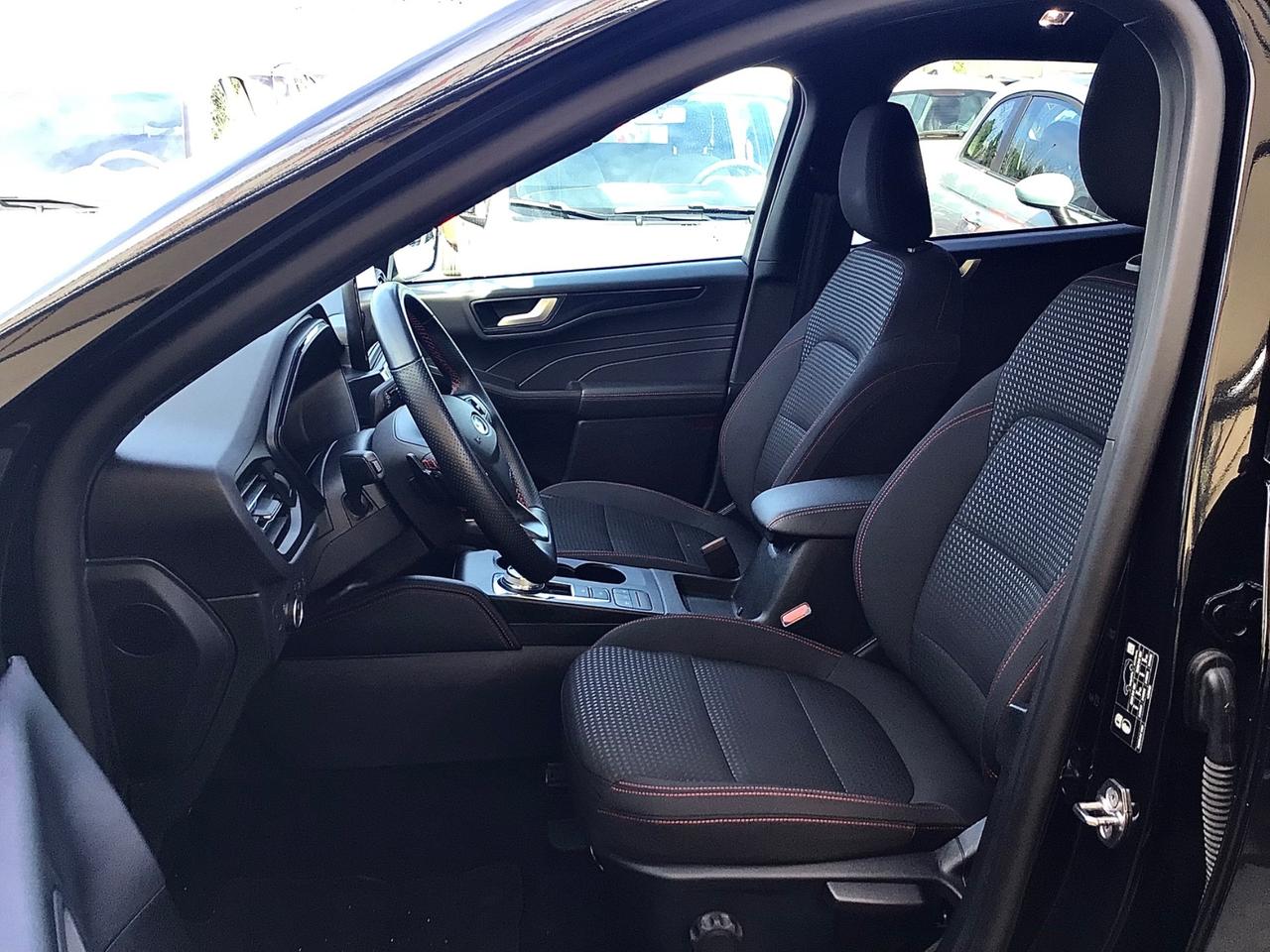 Ford Kuga 2.0 EcoBlue 120 CV Automatico ST-Line