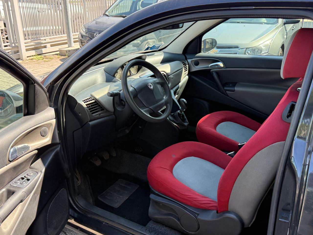 Lancia Ypsilon 1.2 cv60