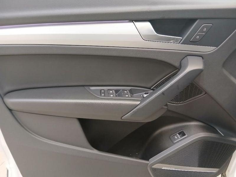 Audi Q5 Sportback 40 2.0 tdi mhev 12V S line quattro s-tronic