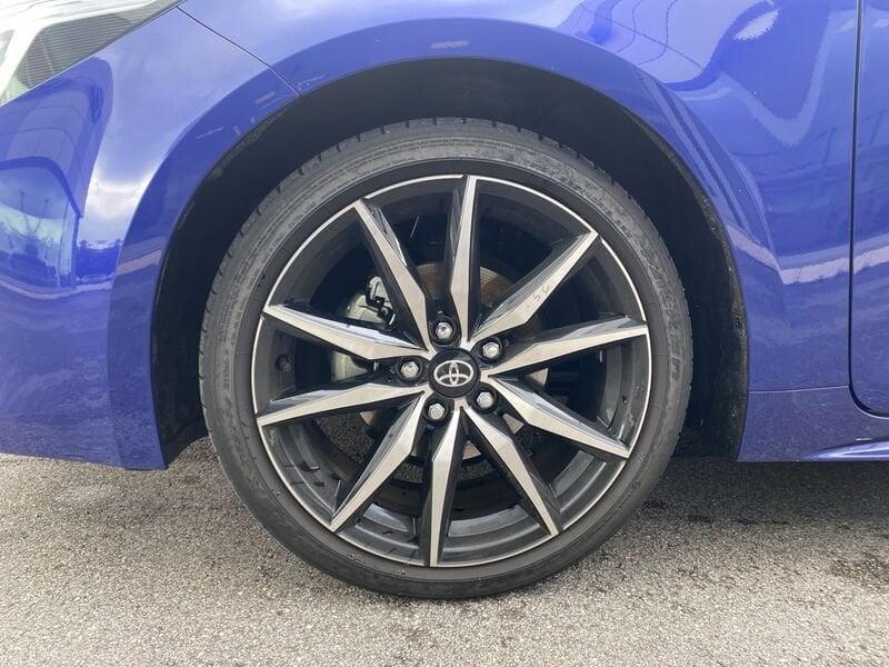 Toyota Corolla GR SPORT 1.8 Hybrid Touring Sports