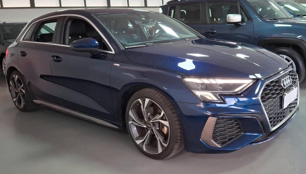 Audi A3 SPB S line Fari full led solo 16.000km