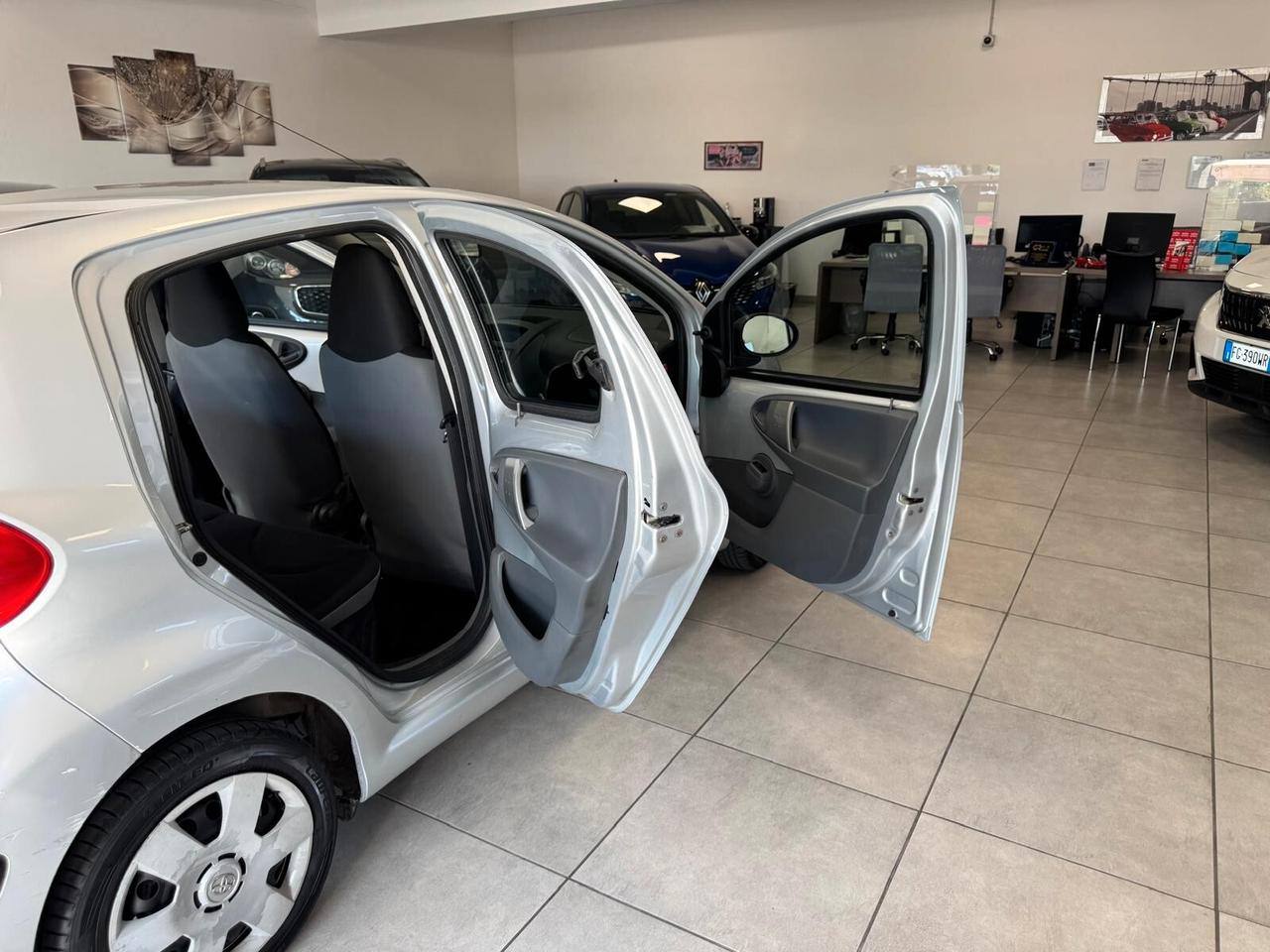 Toyota Aygo 1.0 VVT-i BENZ 68CV 5P UNIPRO 2008