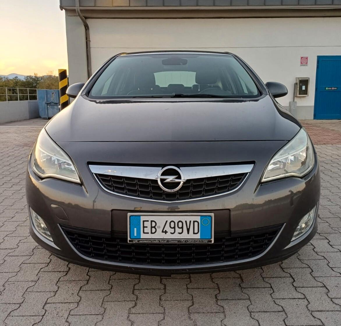 Opel Astra 1.7 diesel 110 cv