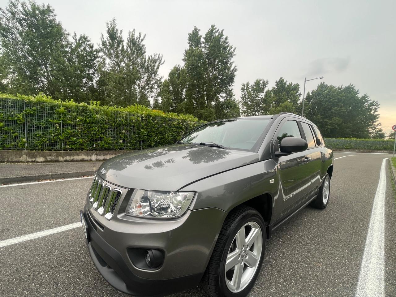 Jeep Compass 2.2 diesel, 4x4, anno 2011,con 180.000 km!