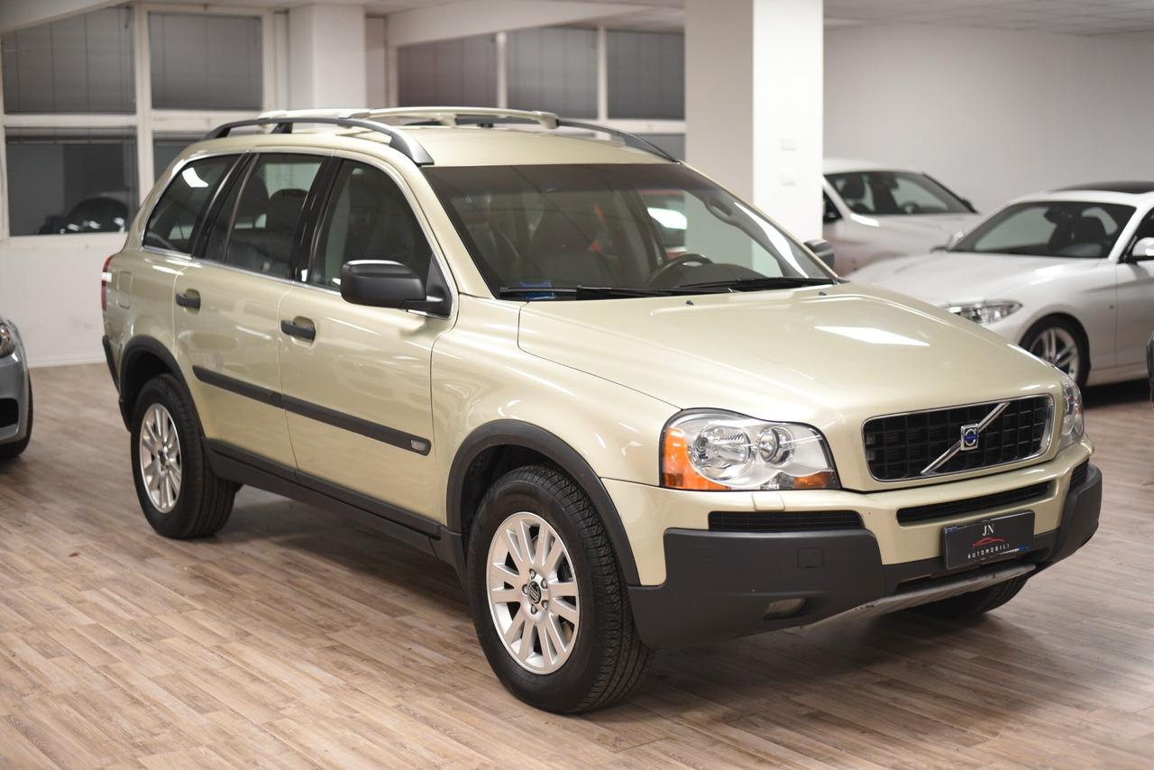 Volvo XC 90 XC90 2.4 D5 185 CV aut. AWD Executive