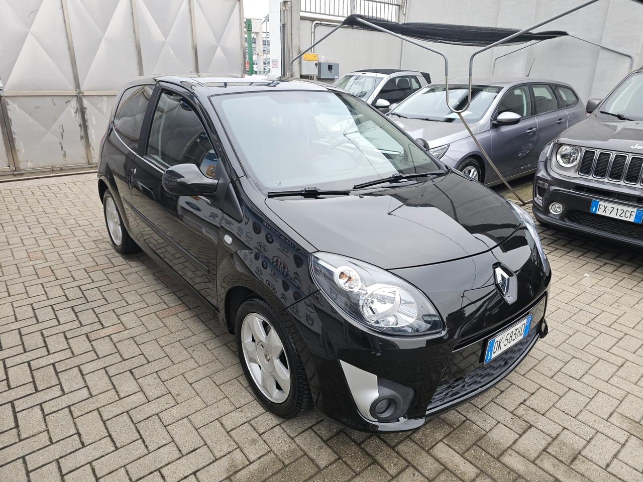 Renault Twingo 1.2 16V Initiale