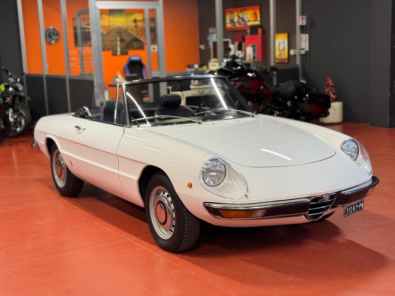 Alfa Romeo Duetto Spider 1.300