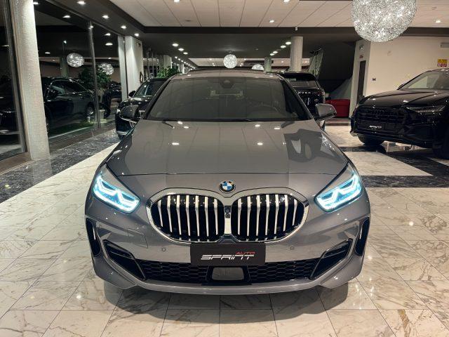 BMW 118 i 5p. Msport 136cv StepTronic Panorama Shadow