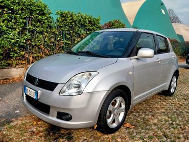 Suzuki Swift 1.3 4x4 5p. GL