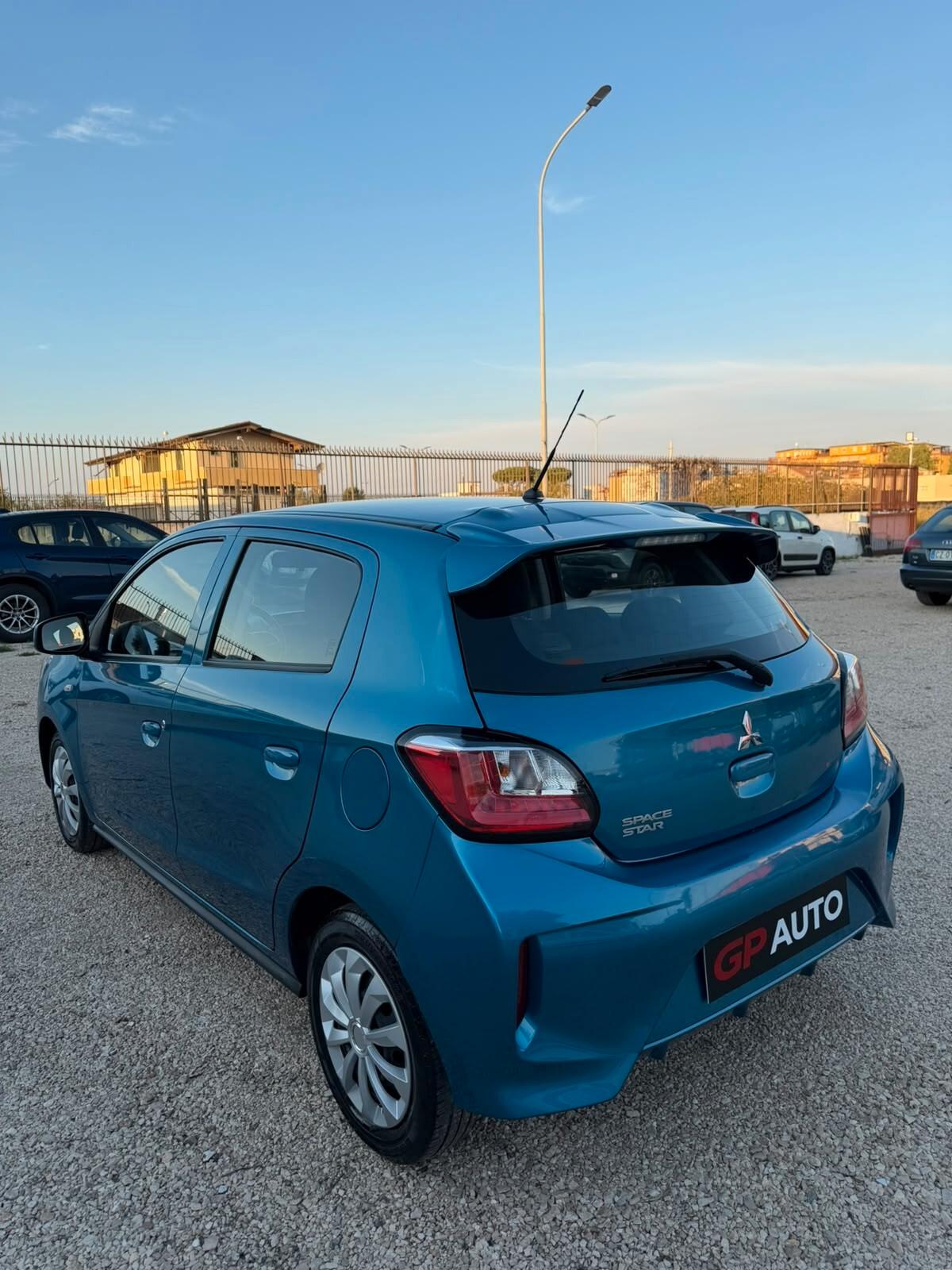 Mitsubishi Space Star 1.2 Intense SDA