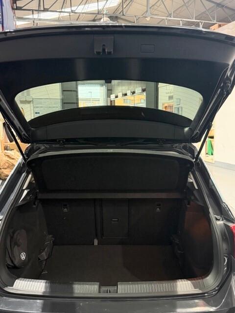 Volkswagen T-Roc 1.0 TSI Business BlueMotion Technology