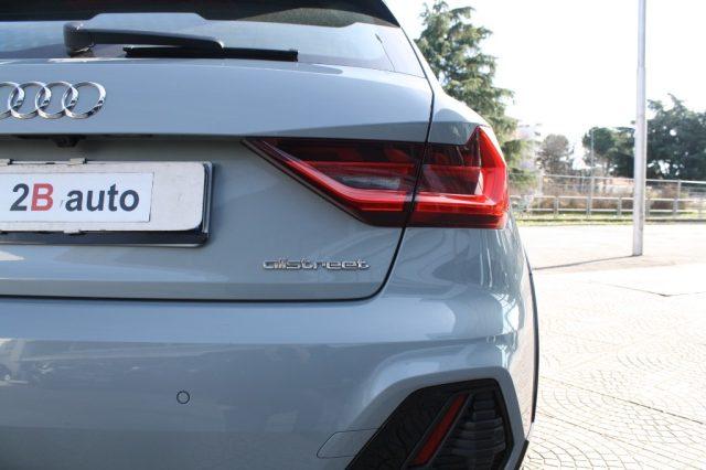 AUDI A1 allstreet 30 TFSI Identity Contrast