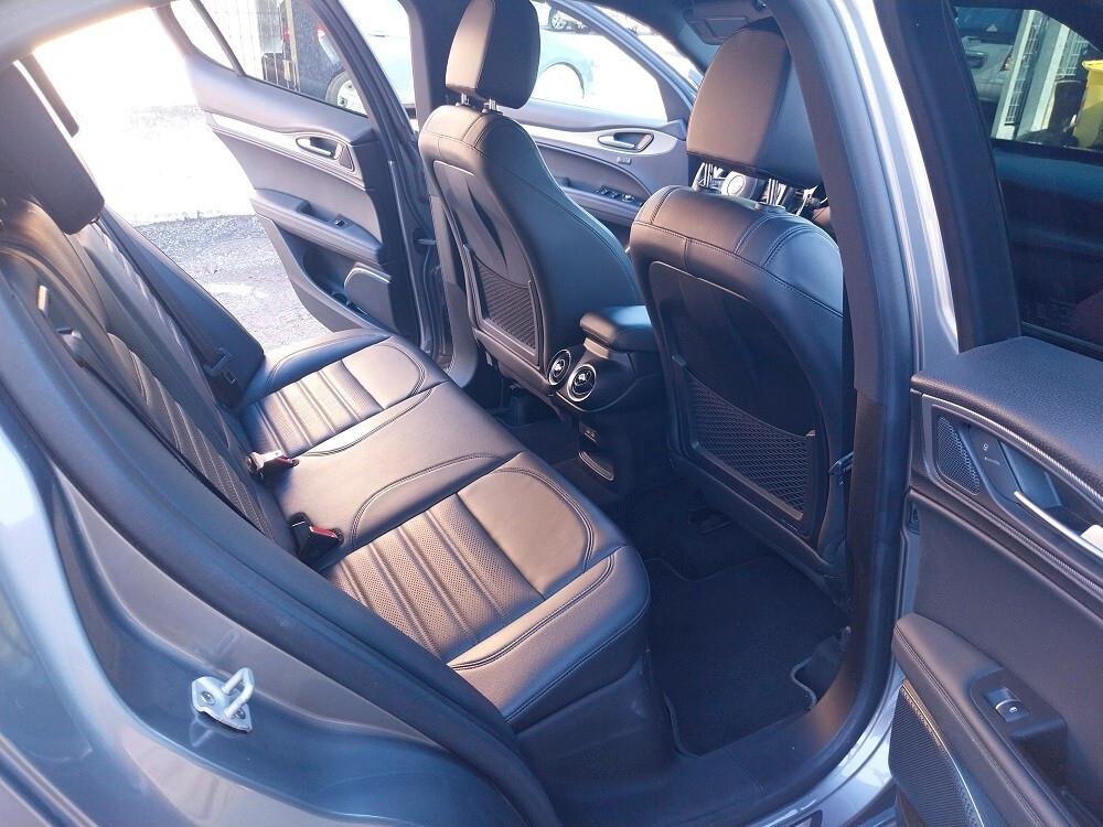 Alfa Romeo Stelvio 2.2 Turbodiesel 210 CV AT8 Q4 Veloce