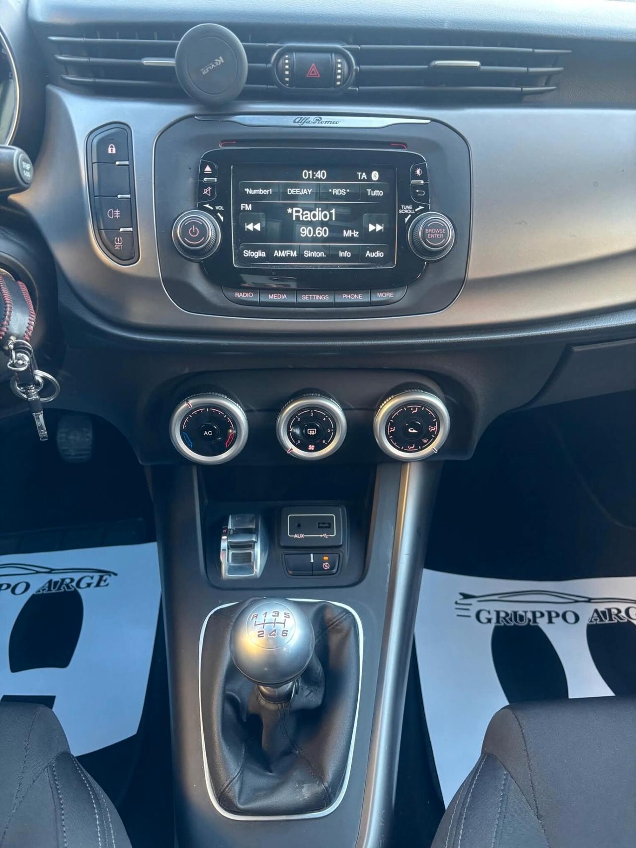 Alfa Romeo Giulietta 1.6 JTDm-2 120 CV Distinctive