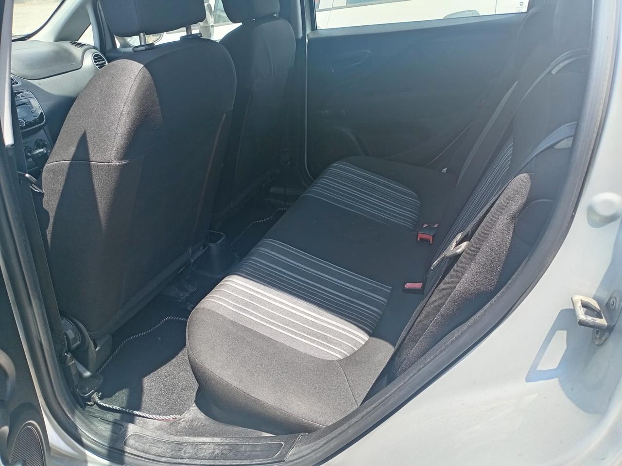 Fiat Punto 1.4 8V 5 porte Easypower Street