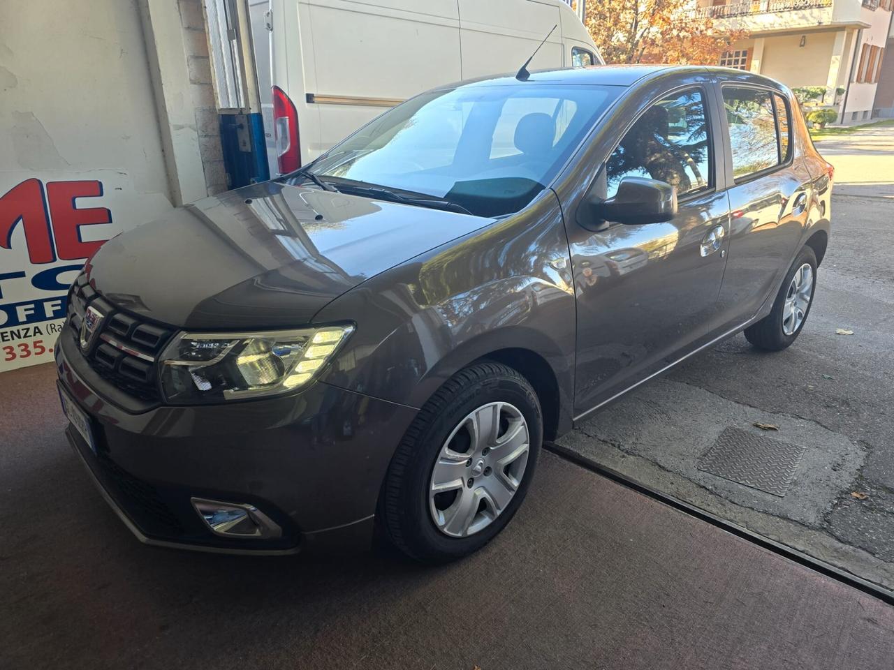 Dacia Sandero Stepway 1.0 TCe 100 CV ECO-G Access rate da 120 mese