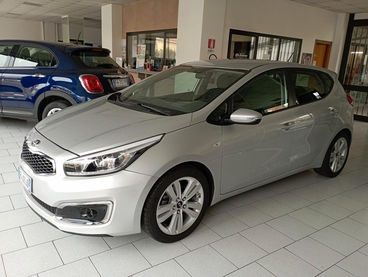 Kia Ceed cee'd 1.6 CRDi 110 CV 5 porte Active