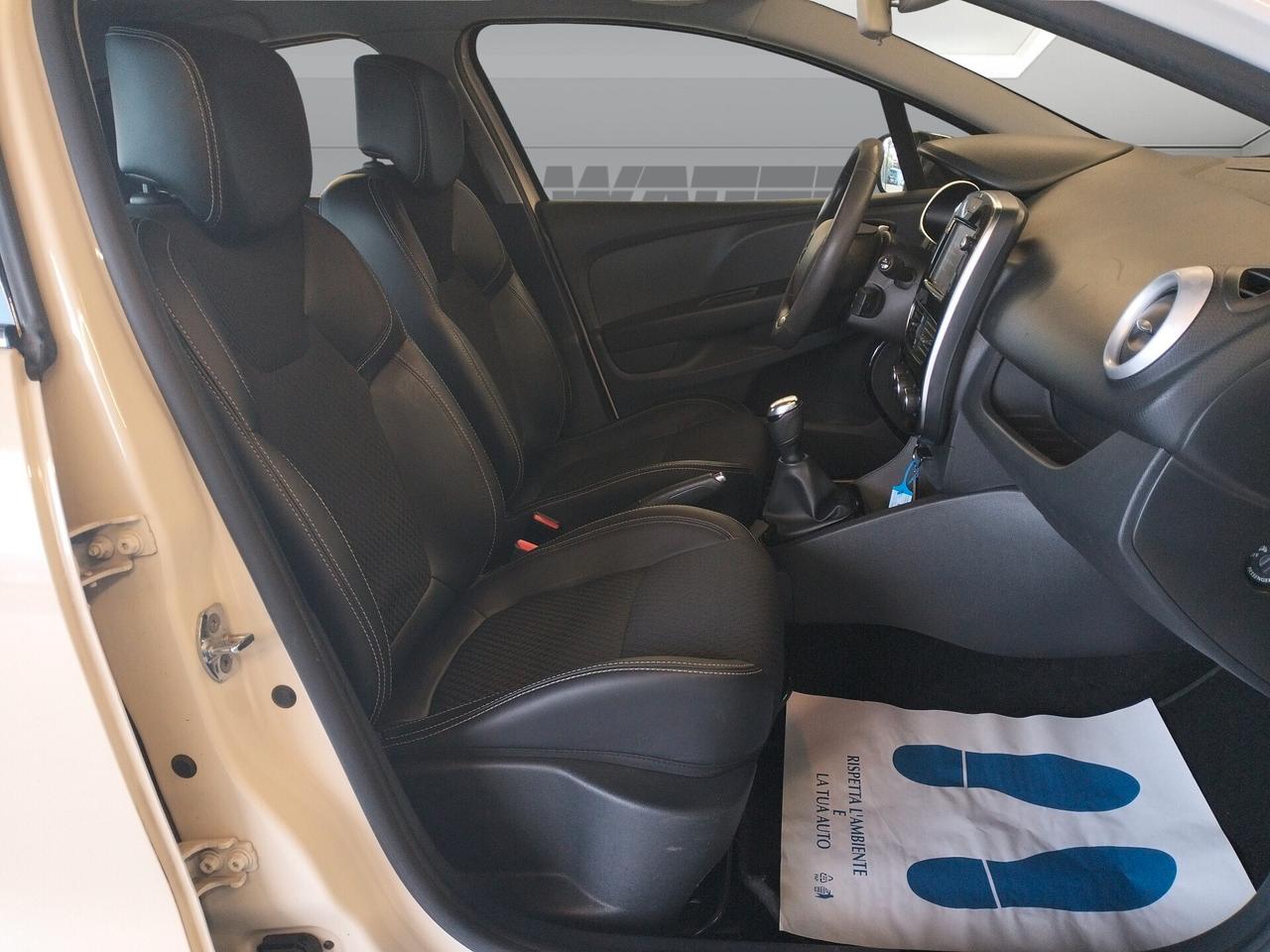 Renault Clio dCi 8V 90CV Start&Stop 5 porte Energy Intens - NEOPATENTATI