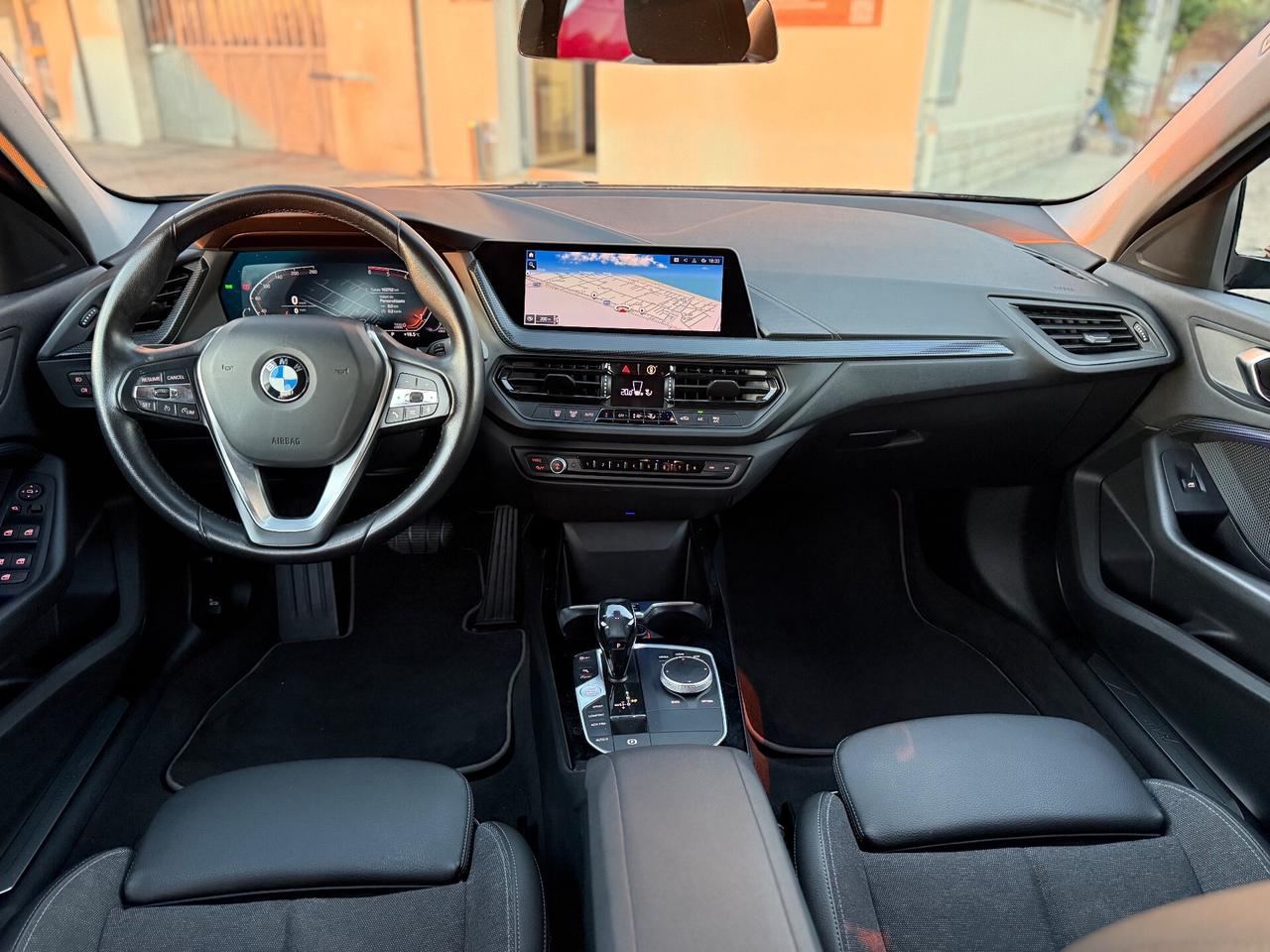 Bmw 116d 5p. Sport Automatica